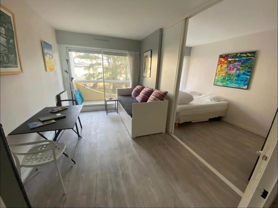 En Bord De Appartement *