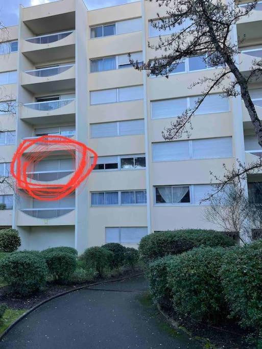 En Bord De Appartement *