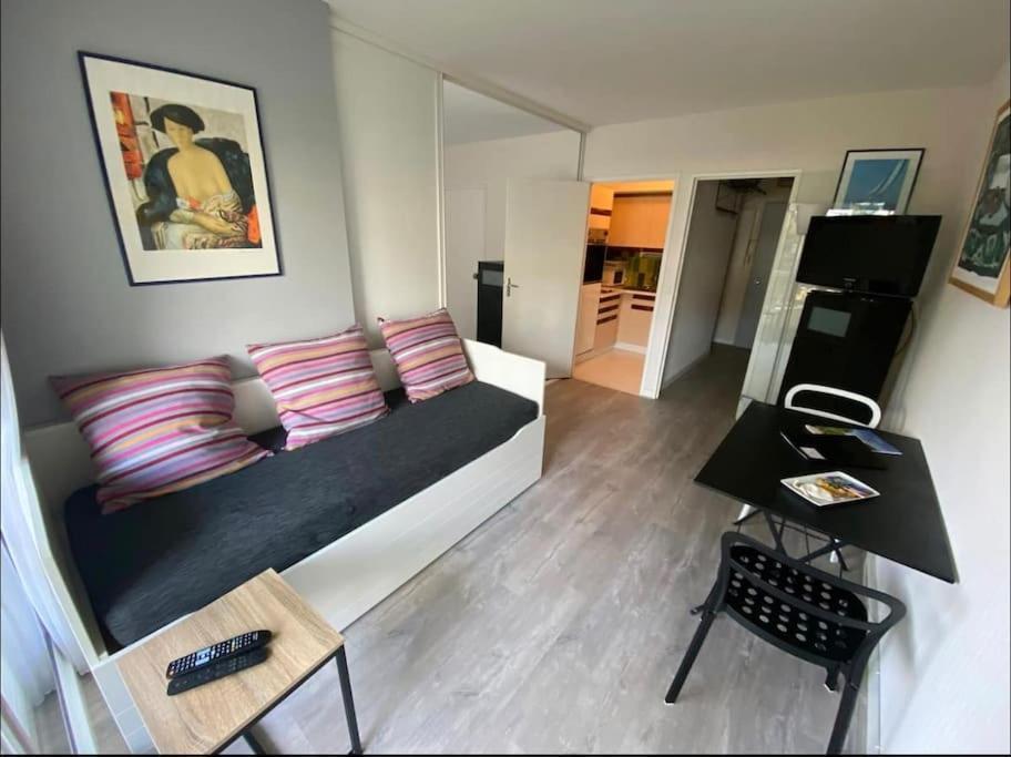 Appartement En Bord De *